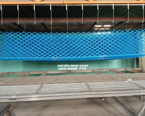 Của cuốn mắc võng
